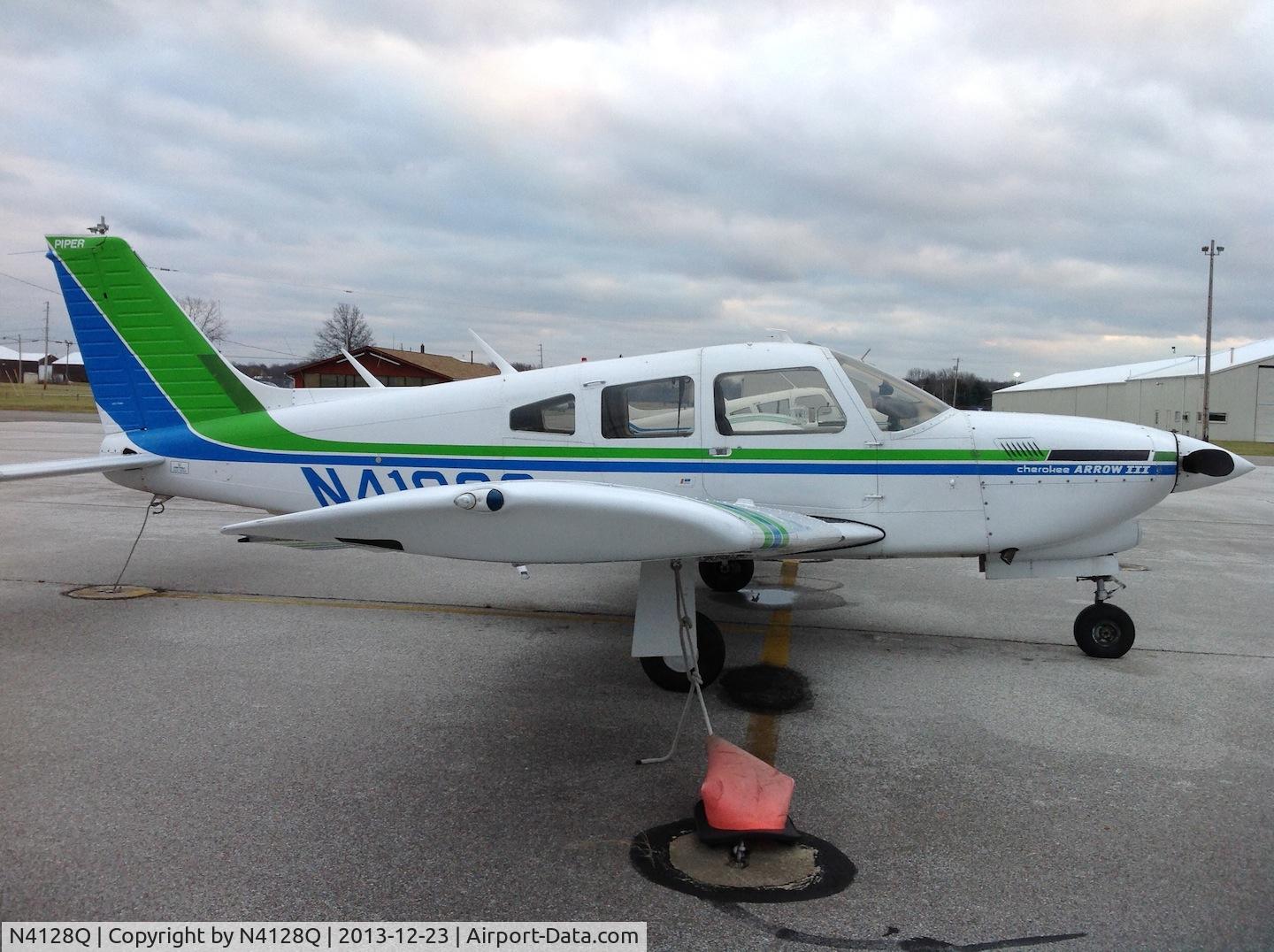N4128Q, Piper PA-28R-201T Cherokee Arrow III C/N 28R-7703123, Piper PA-28R-201T