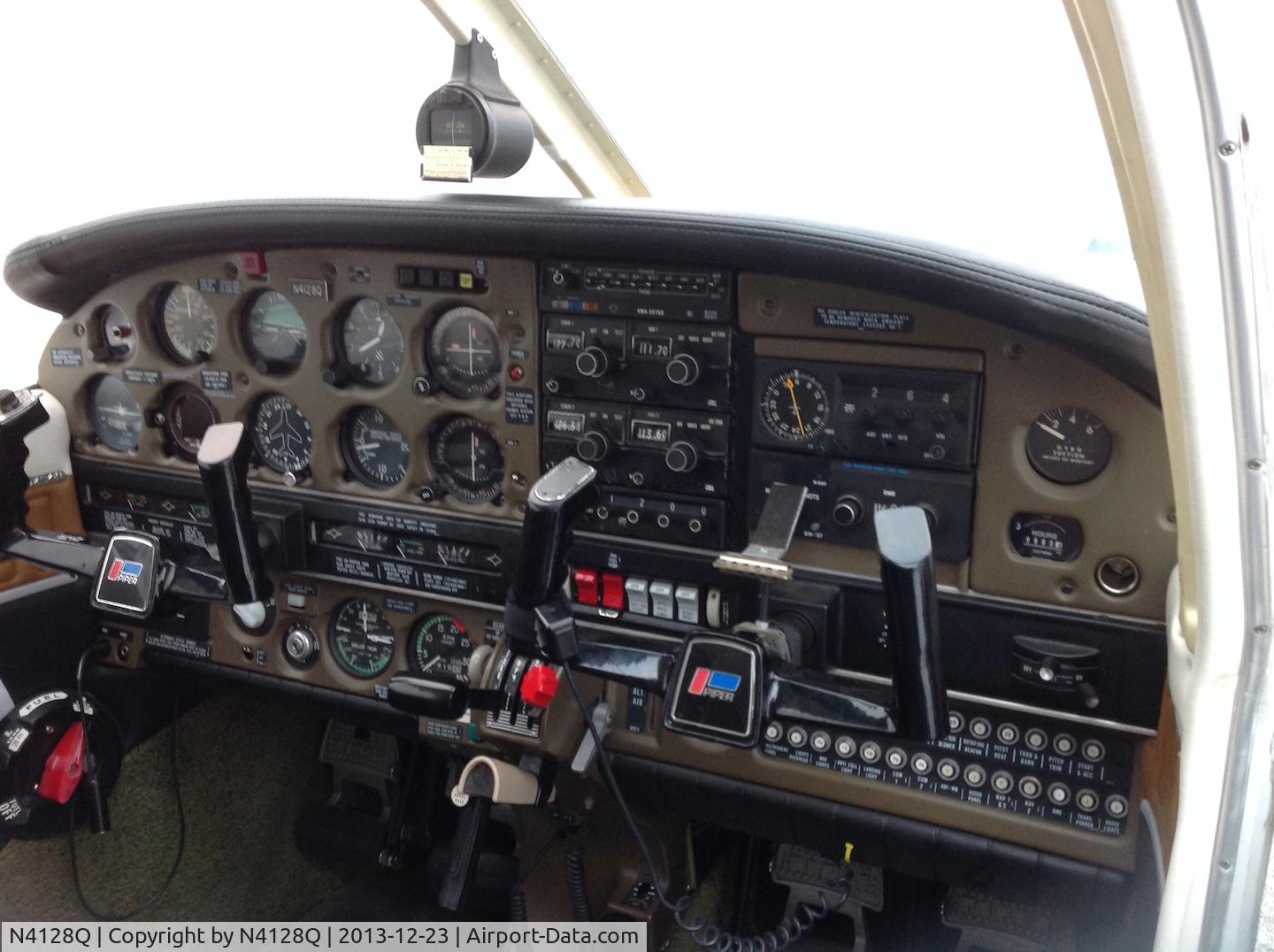 N4128Q, Piper PA-28R-201T Cherokee Arrow III C/N 28R-7703123, Piper PA-28R-201T
