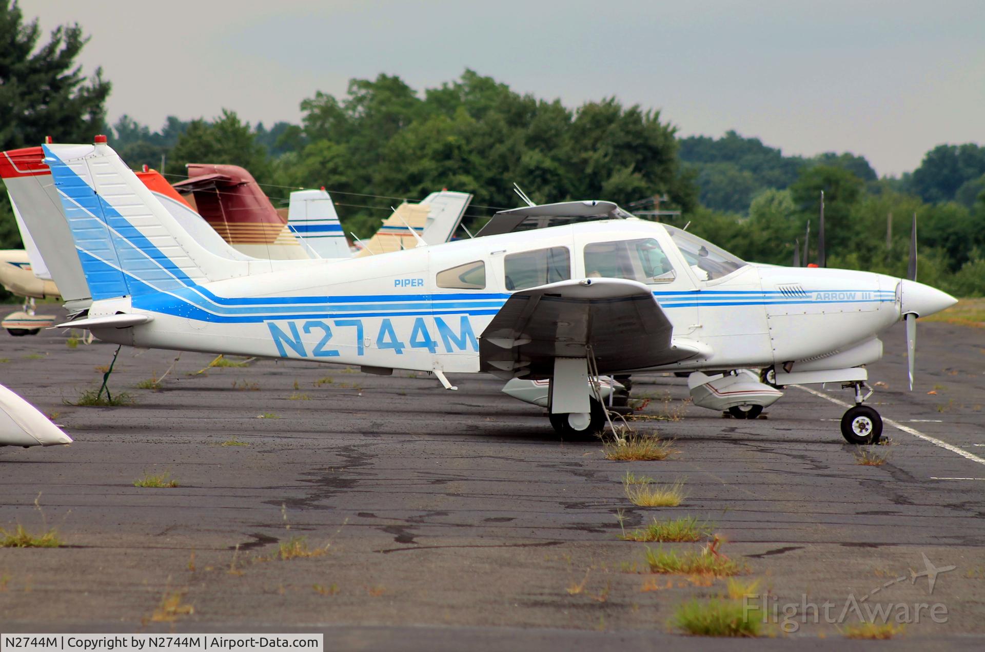 N2744M, 1977 Piper PA-28R-201T Cherokee Arrow III C/N 28R-7803142, 1977 Piper PA-28R-201T
