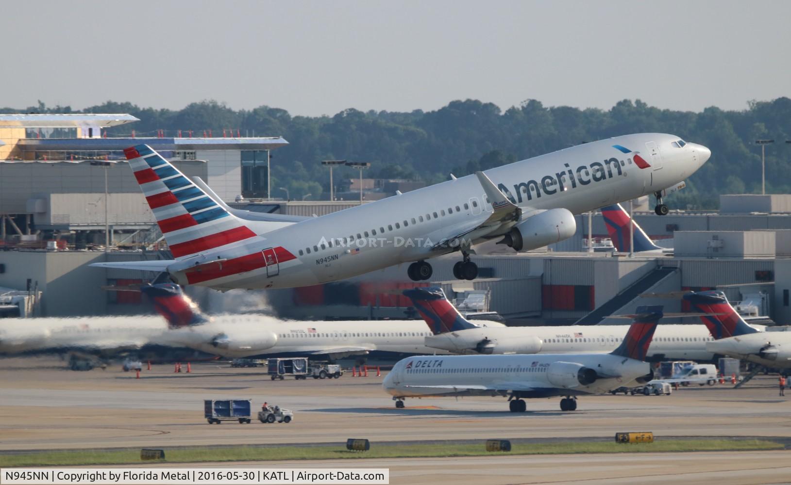 N945NN, 2014 Boeing 737-823 C/N 33233, American