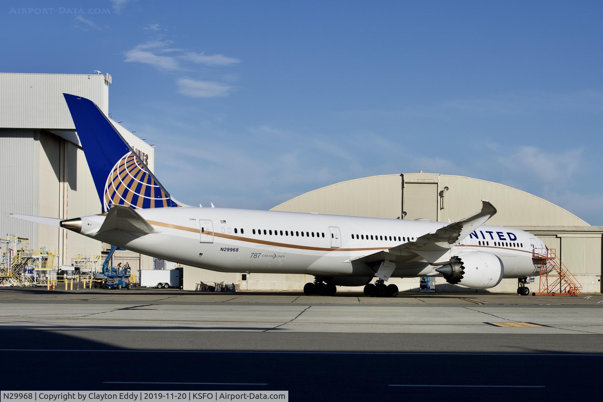 N29968, 2017 Boeing 787-9 Dreamliner Dreamliner C/N 60141, SFO 2019.