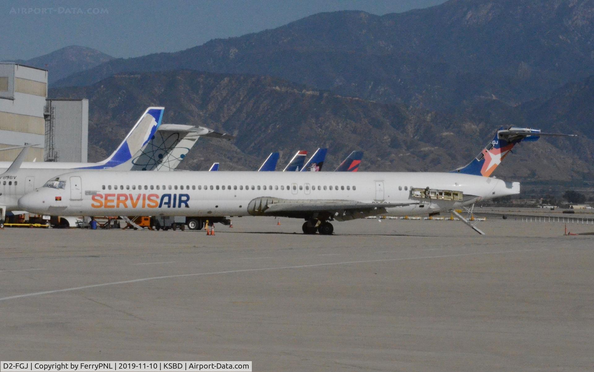 D2-FGJ, 1992 McDonnell Douglas MD-82 (DC-9-82) C/N 53220, Serviceair MD82 in SBD. Former AZ I-DATU.