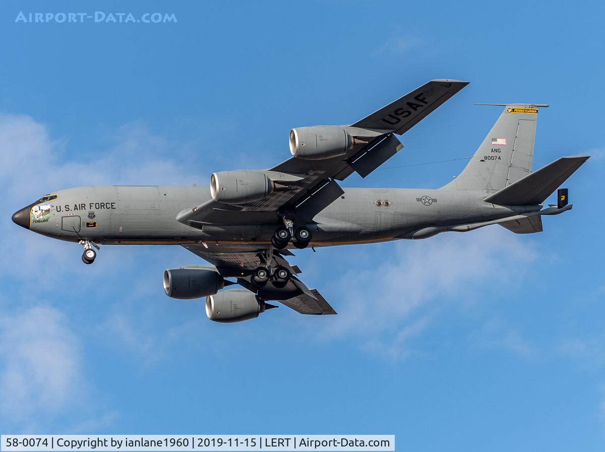 58-0074, 1958 Boeing KC-135T Stratotanker C/N 17819, Arriving at Rota Naval Air  Station, Spain (LERT)