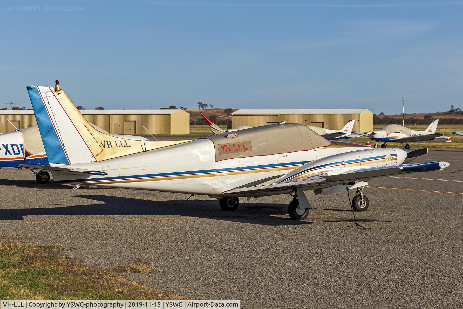 VH-LLL, 1971 Piper PA-39 Twin Comanche C/R C/N 39-104, Piper PA-39 Twin Comanche C/R (VH-LLL) at Wagga Wagga Airport