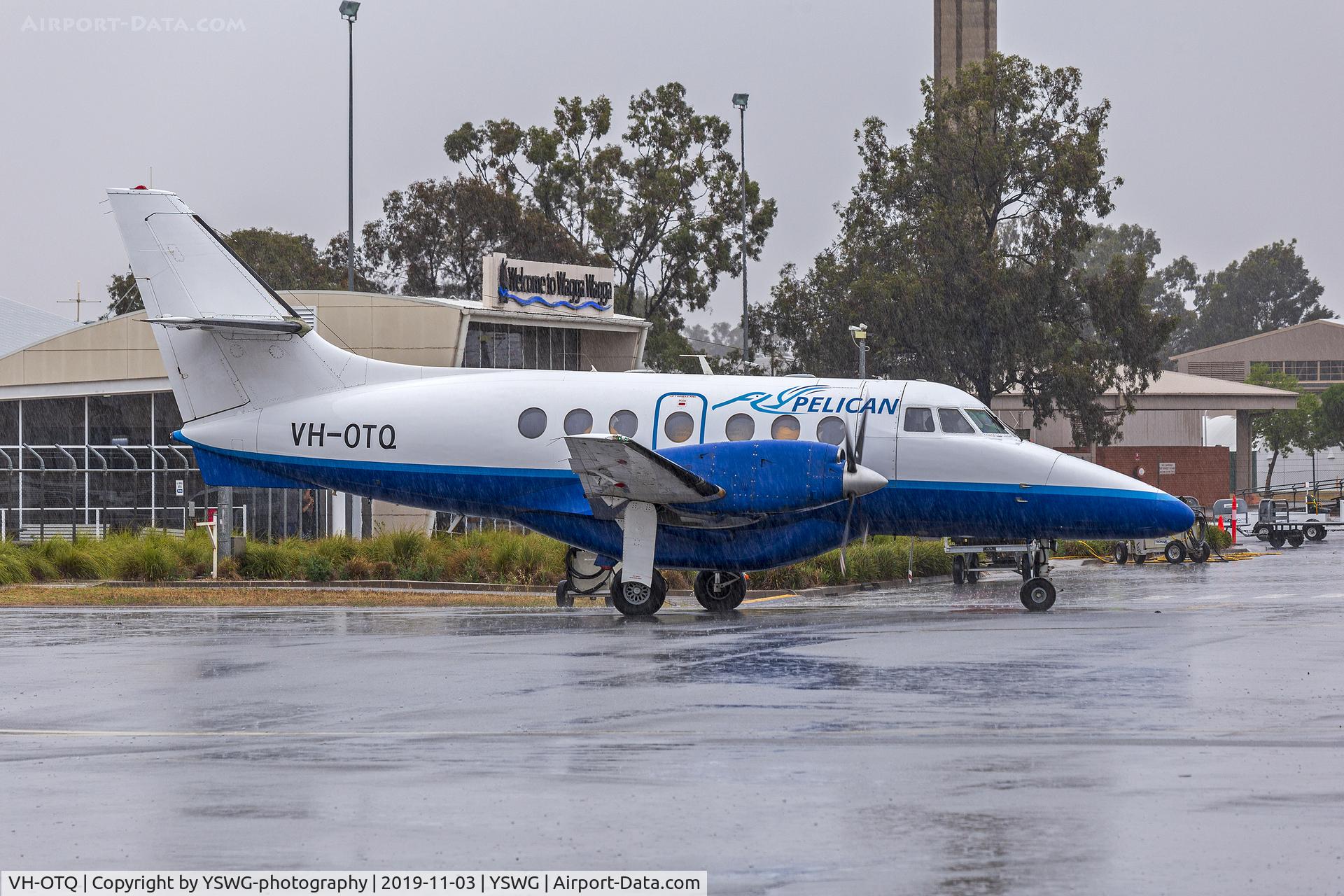 VH-OTQ, 1992 British Aerospace BAe-3202 Jetstream 32 C/N 975, FlyPelican (VH-OTQ) BAe Jetstream 32 at Wagga Wagga Airport