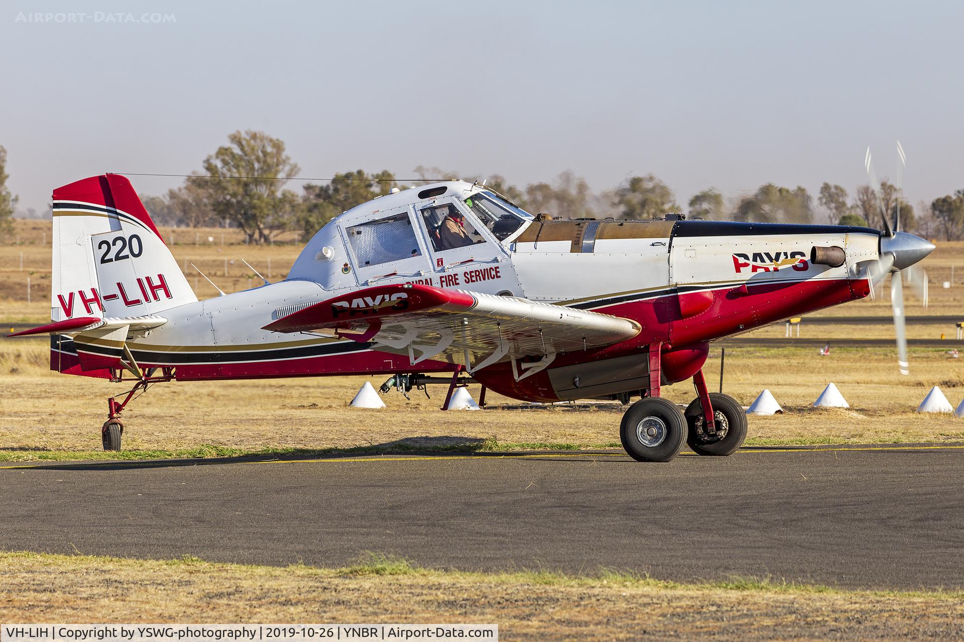 VH-LIH, Air Tractor AT-802 C/N 802-0289, Pay's (VH-LIH) Air Tractor AT-802 at Narrabri Airport