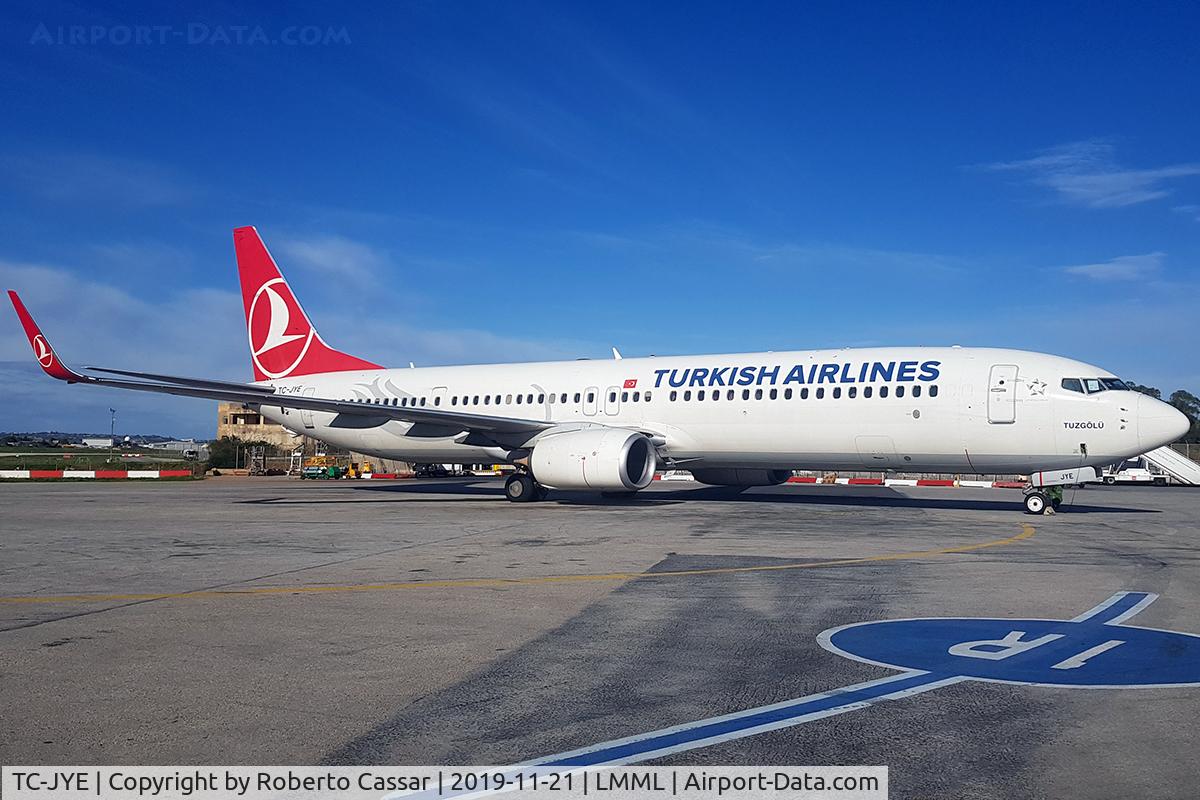 TC-JYE, 2012 Boeing 737-9F2/ER C/N 40979, Park 9