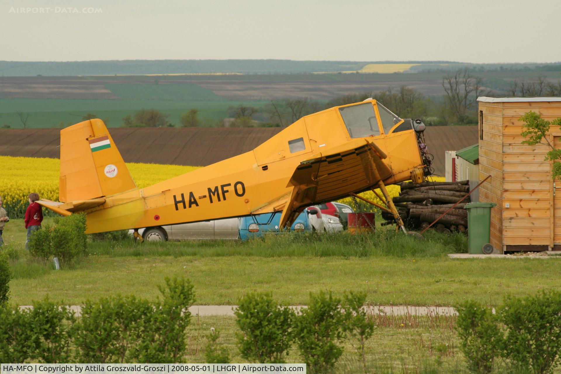 HA-MFO, Let Z-37P Cmelak C/N 16-22, LHGR - Gyuró Airport, Hungary