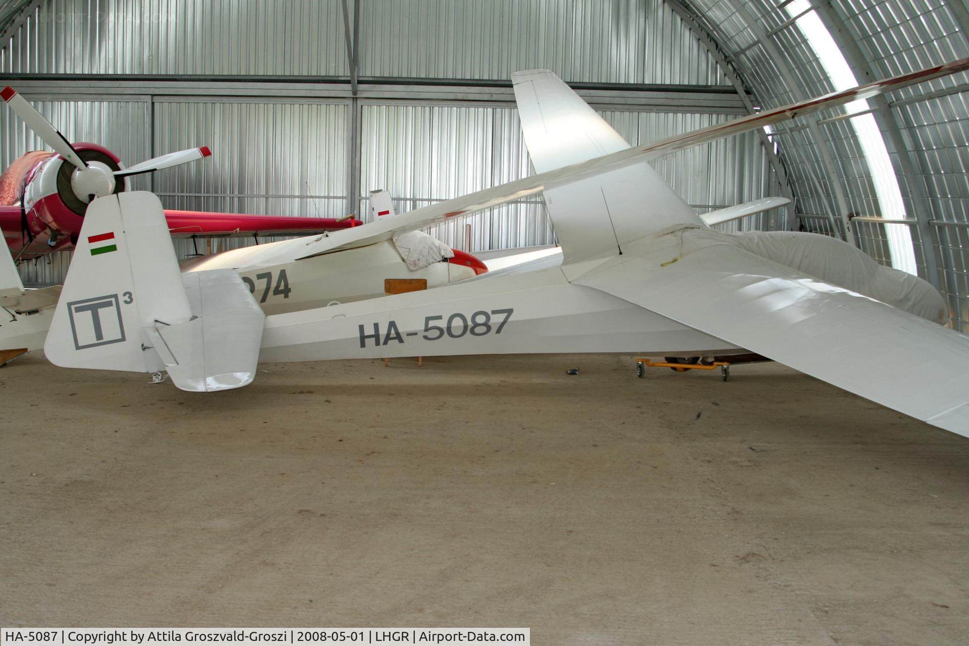 HA-5087, 1960 Schleicher Ka-7 Rhonadler C/N 211, LHGR - Gyuró Airport, Hungary