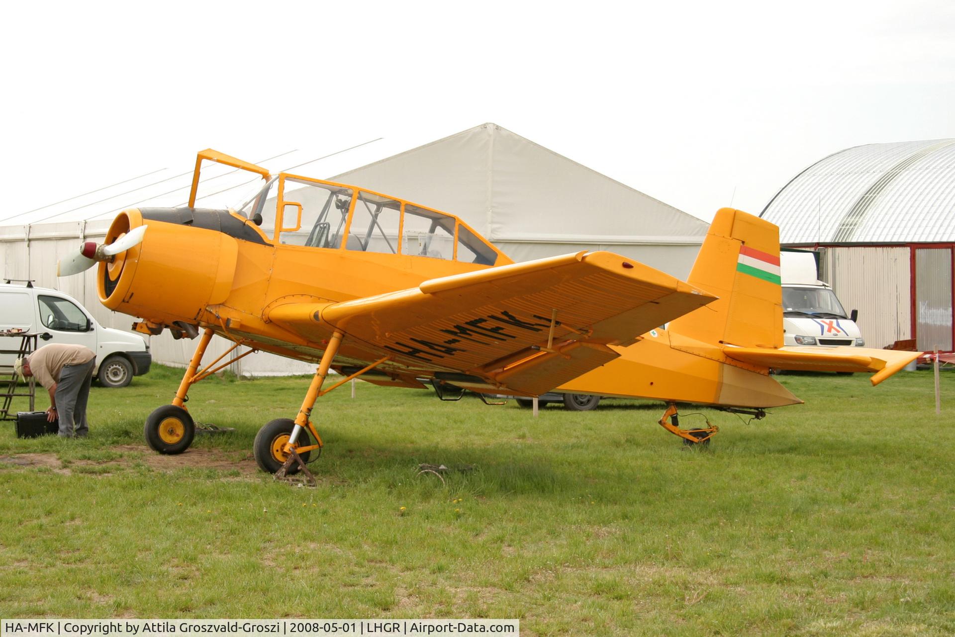HA-MFK, 1967 Let Z-37A-2 Cmelak Parka C/N 05-17, LHGR - Gyuró Airport, Hungary