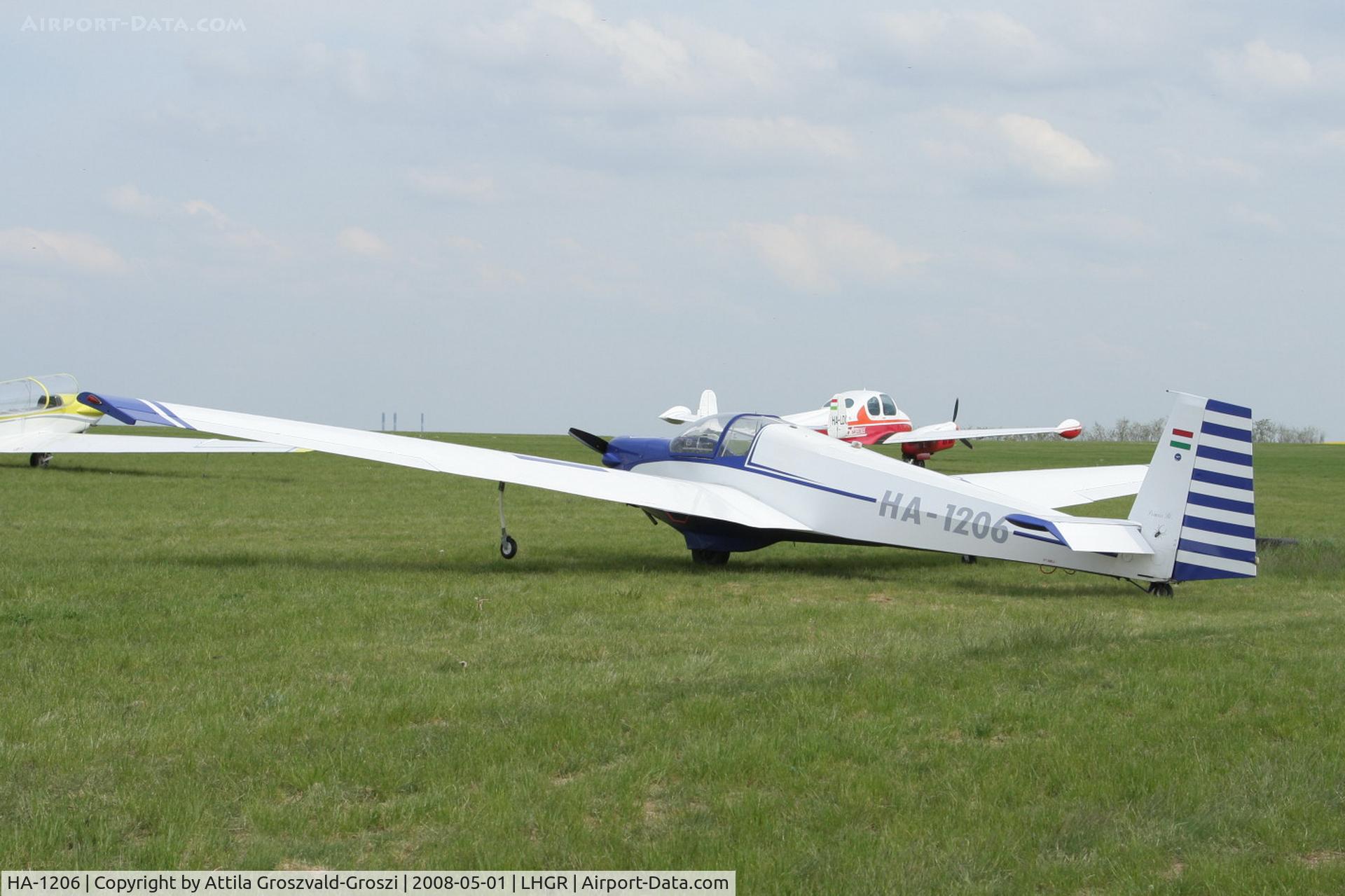 HA-1206, 1969 Scheibe SF-25B Falke C/N 4669, LHGR - Gyuró Airport, Hungary
