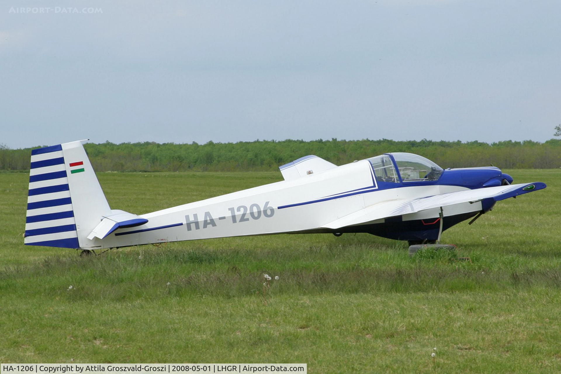 HA-1206, 1969 Scheibe SF-25B Falke C/N 4669, LHGR - Gyuró Airport, Hungary