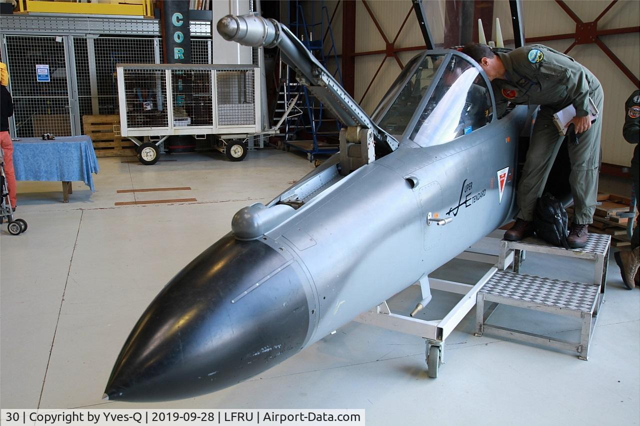 30, Dassault Super Etendard C/N 30, Dassault Super Etendard, airframe nose and cockpit, Morlaix-Ploujean airport (LFRU-MXN) air show 2019