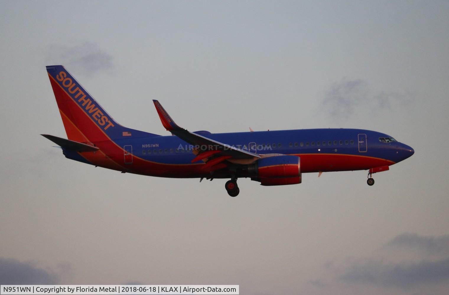 N951WN, 2010 Boeing 737-7H4 C/N 36665, Southwest