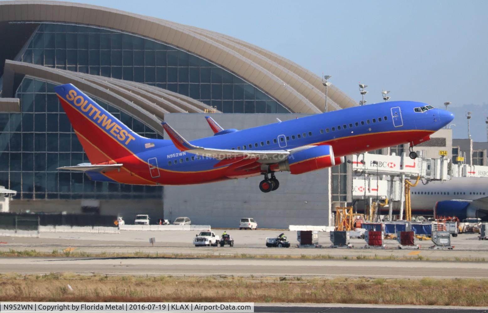 N952WN, 2010 Boeing 737-7H4 C/N 36667, Southwest