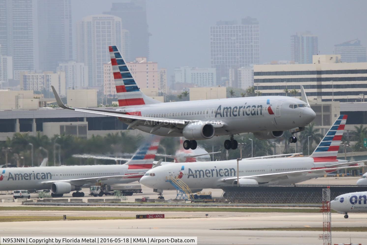 N953NN, 2014 Boeing 737-823 C/N 31196, American