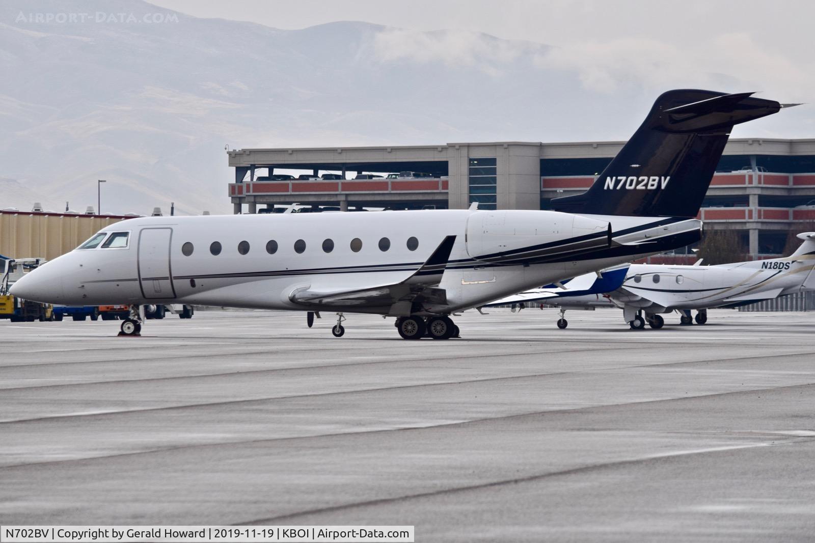 N702BV, 2014 Israel Aircraft Industries Gulfstream G280 C/N 2055, Parked on north GA ramp.