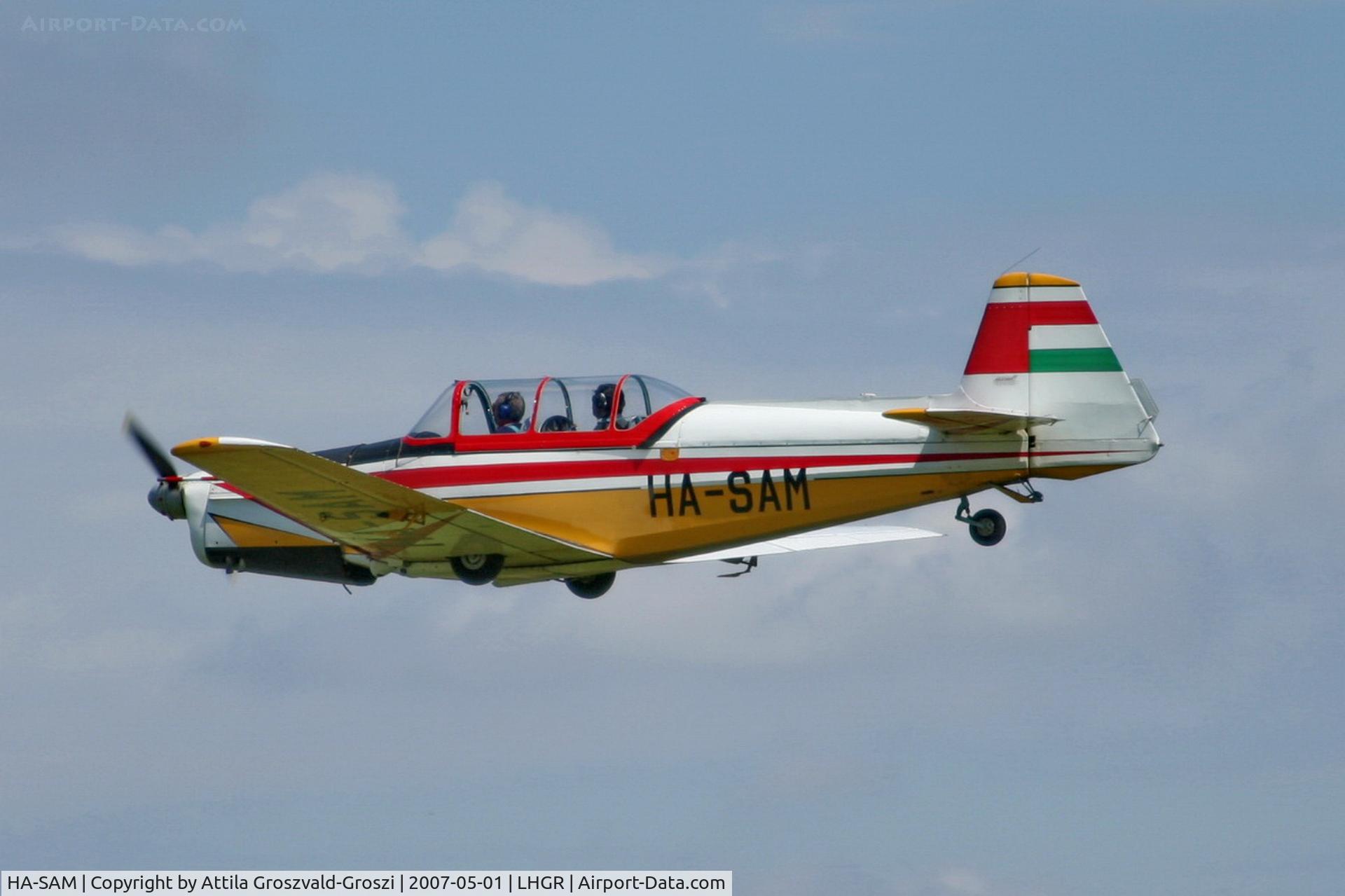 HA-SAM, 1970 Zlin Z-526F Trener C/N 1099, LHGR - Gyuró Airport, Hungary