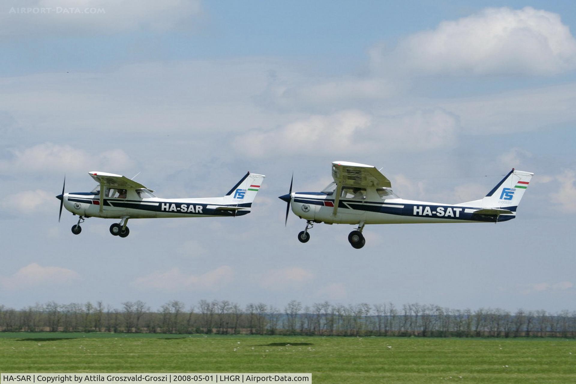 HA-SAR, 1974 Reims F150L C/N 1064, LHGR - Gyuró Airport, Hungary