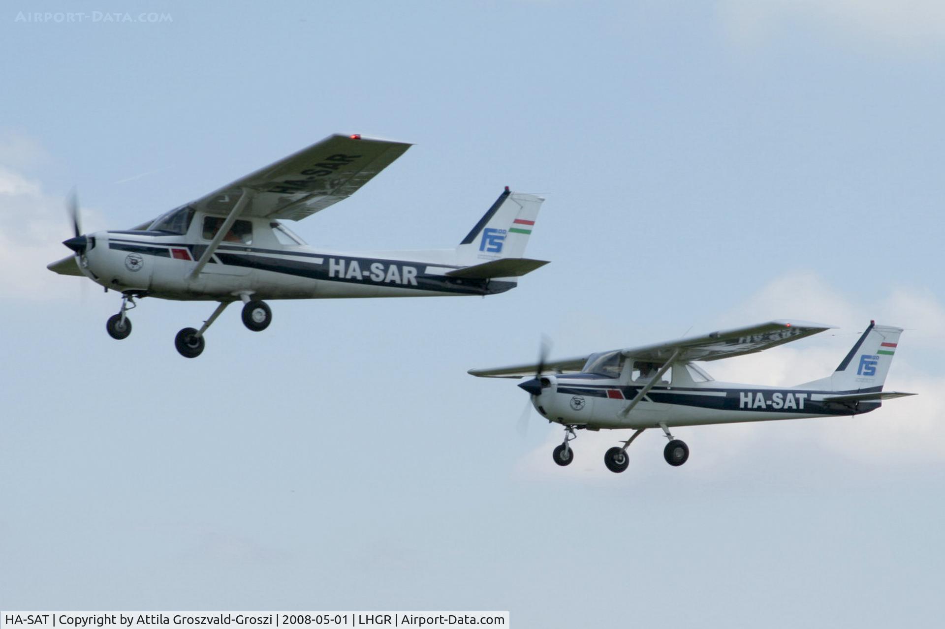 HA-SAT, 1970 Reims F150K C/N 0606, LHGR - Gyuró Airport, Hungary