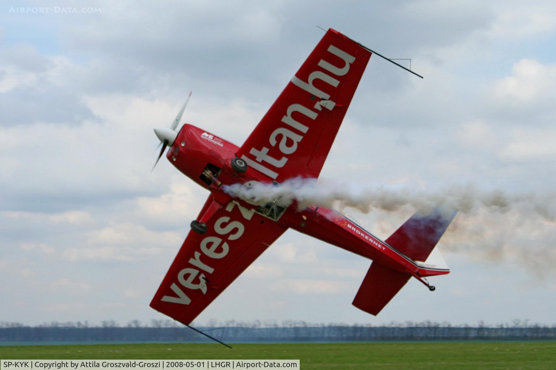 SP-KYK, Extra EA-300S C/N 029, LHGR - Gyuró Airport, Hungary