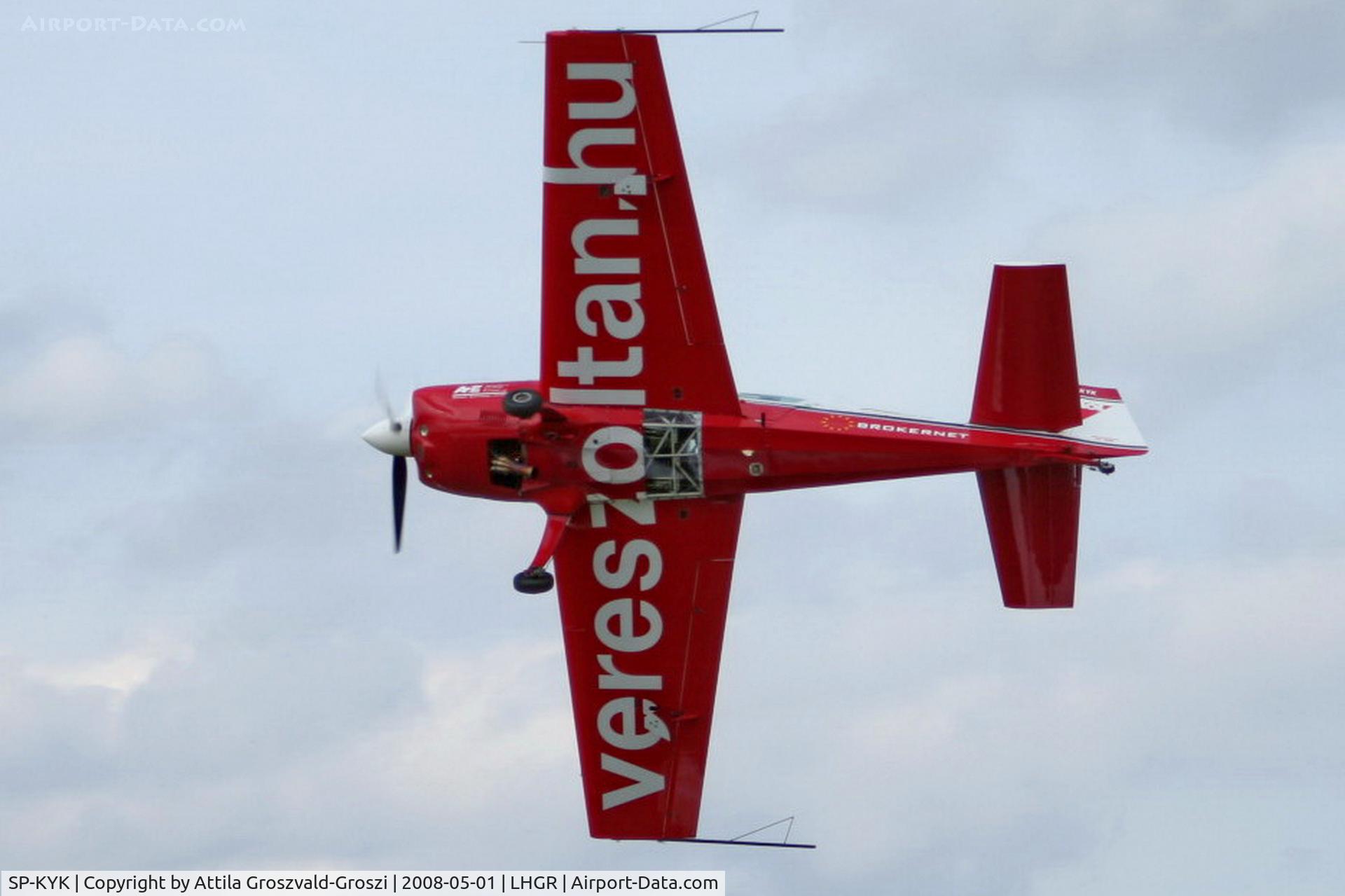 SP-KYK, Extra EA-300S C/N 029, LHGR - Gyuró Airport, Hungary