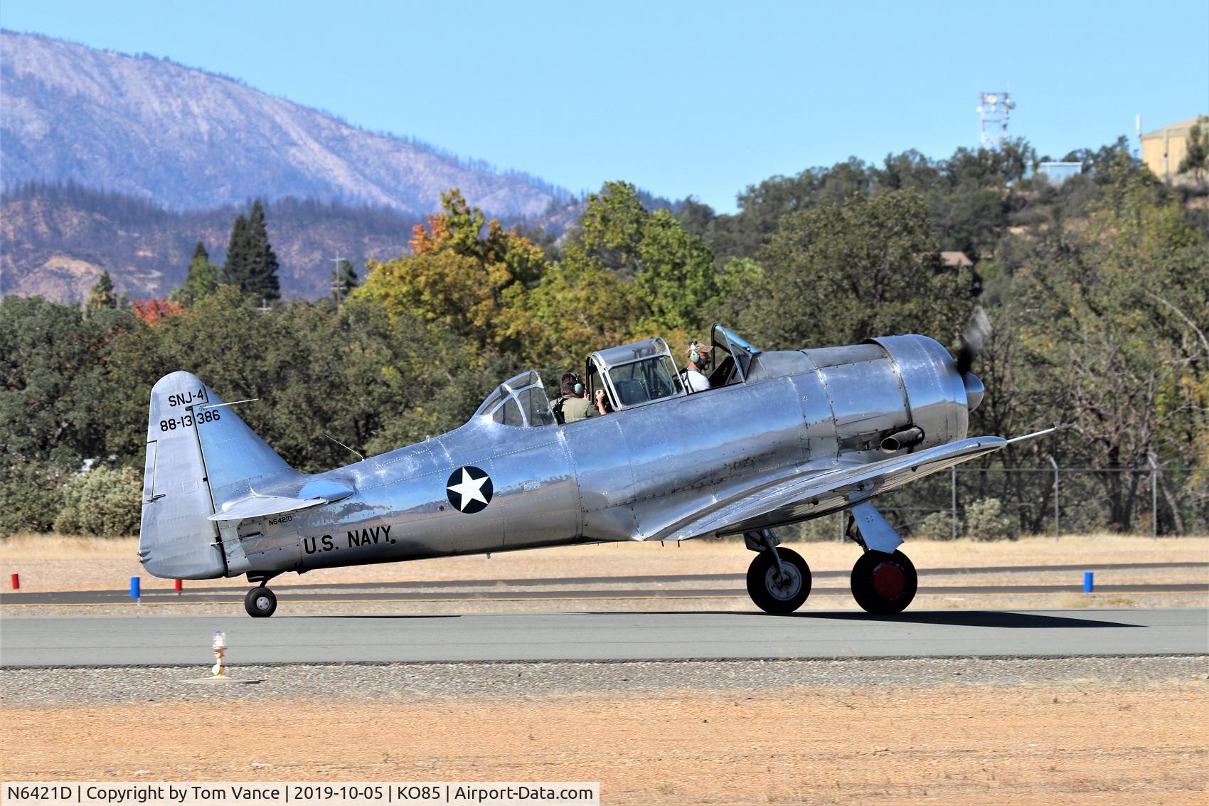 N6421D, North American SNJ-4 Texan C/N 88-13386, Benton Air Faire Redding CA Oct 2019