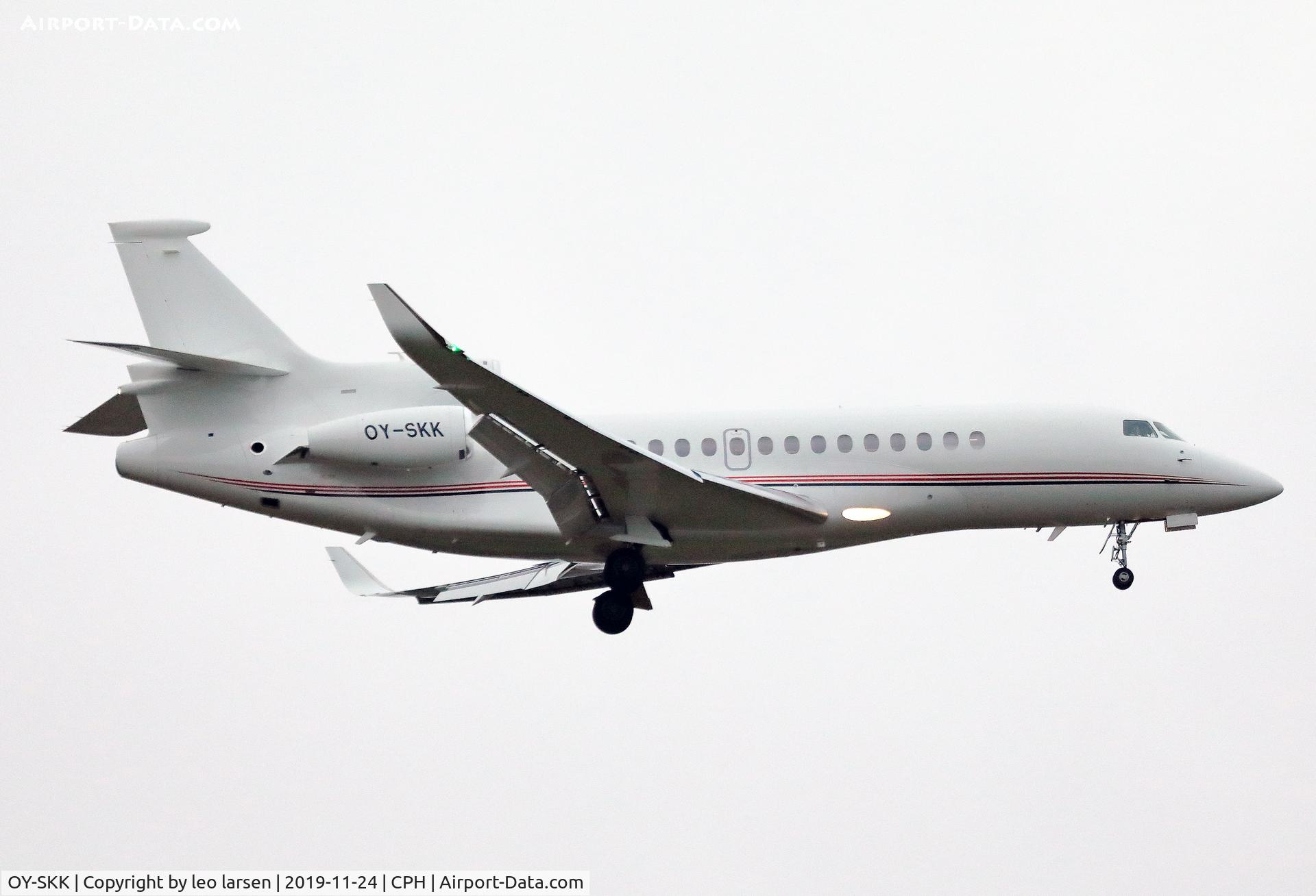 OY-SKK, 2017 Dassault Falcon 8X C/N 417, Copenhagen 24.11.2019 L/D R-04L