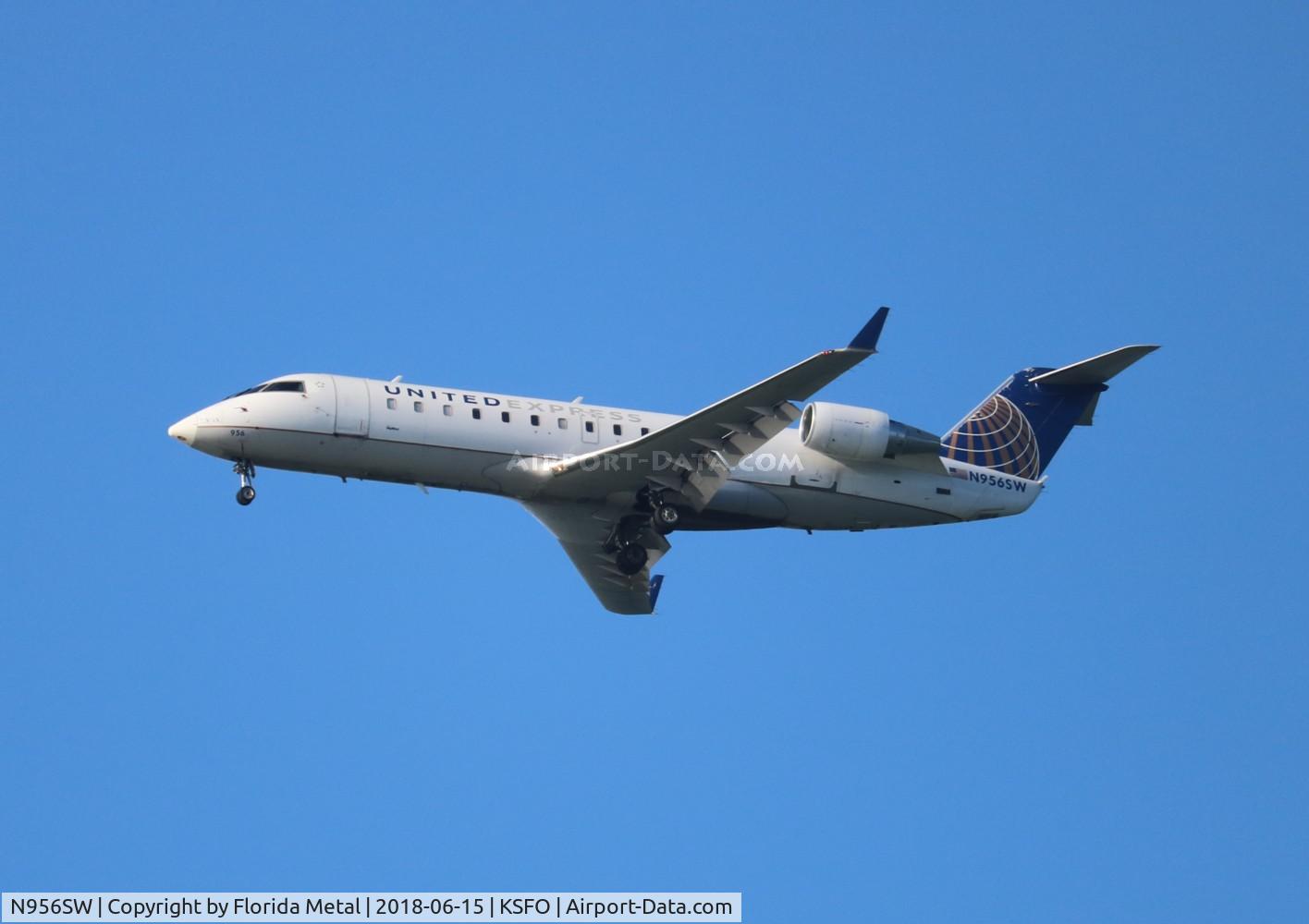 N956SW, 2003 Canadair CL-600-2B19 Regional Jet CRJ-200LR C/N 7825, Skywest