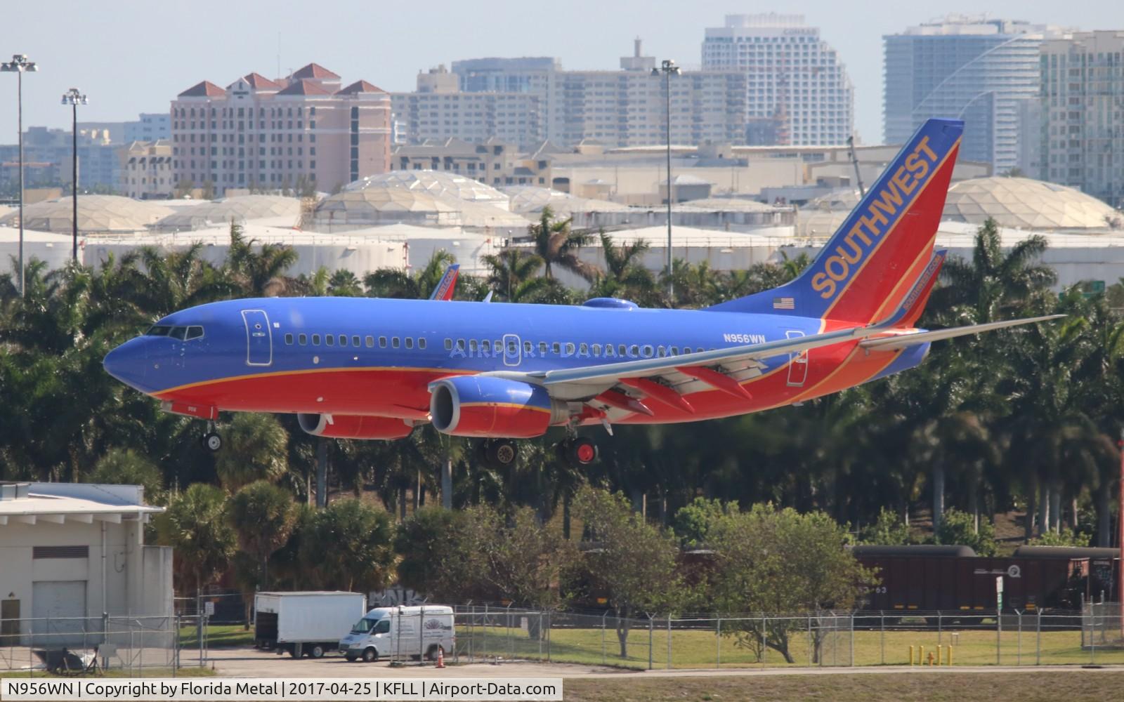 N956WN, 2011 Boeing 737-7H4 C/N 36672, Southwest