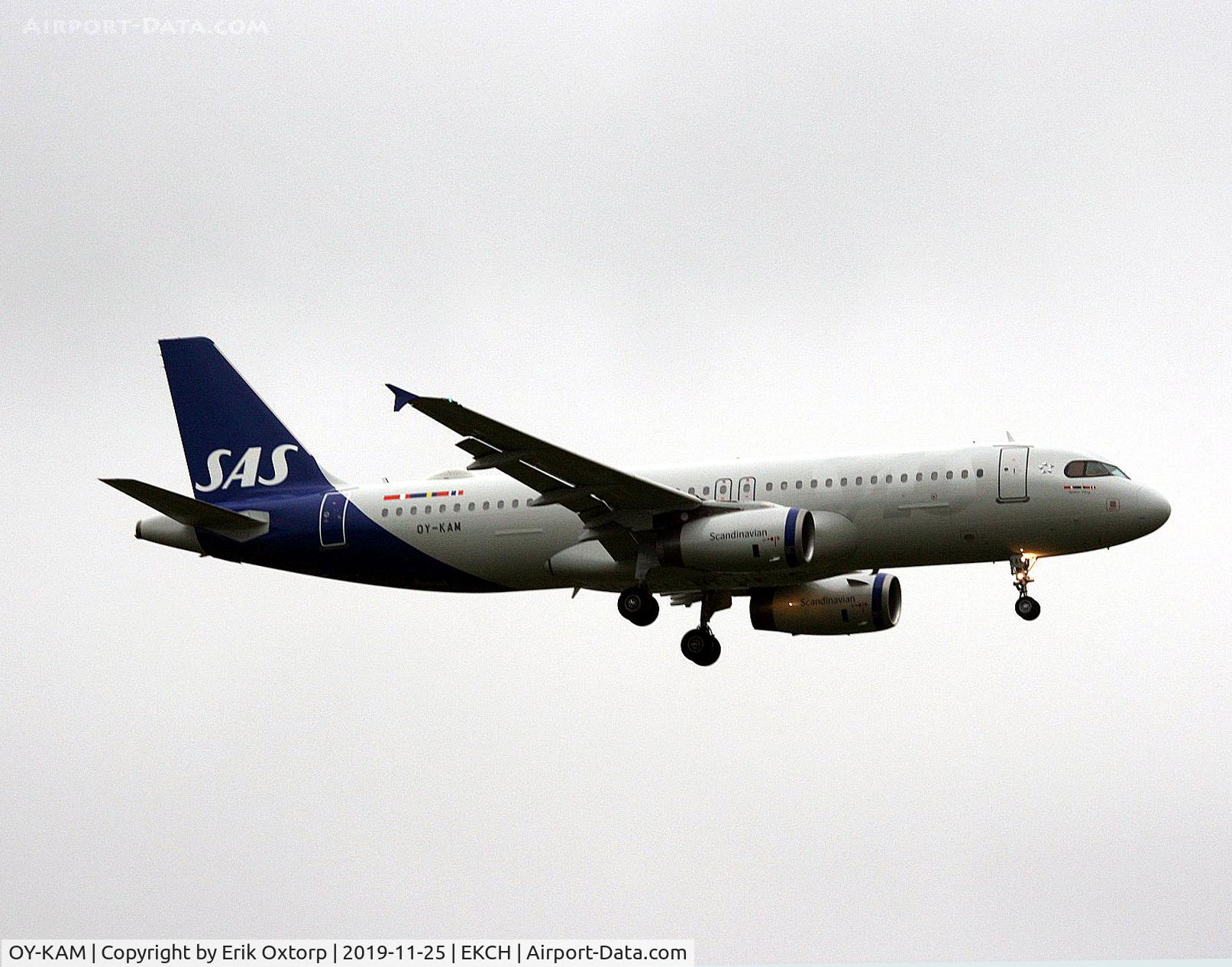 OY-KAM, 2006 Airbus A320-232 C/N 2911, OY.KAM now painted in the new SAS design