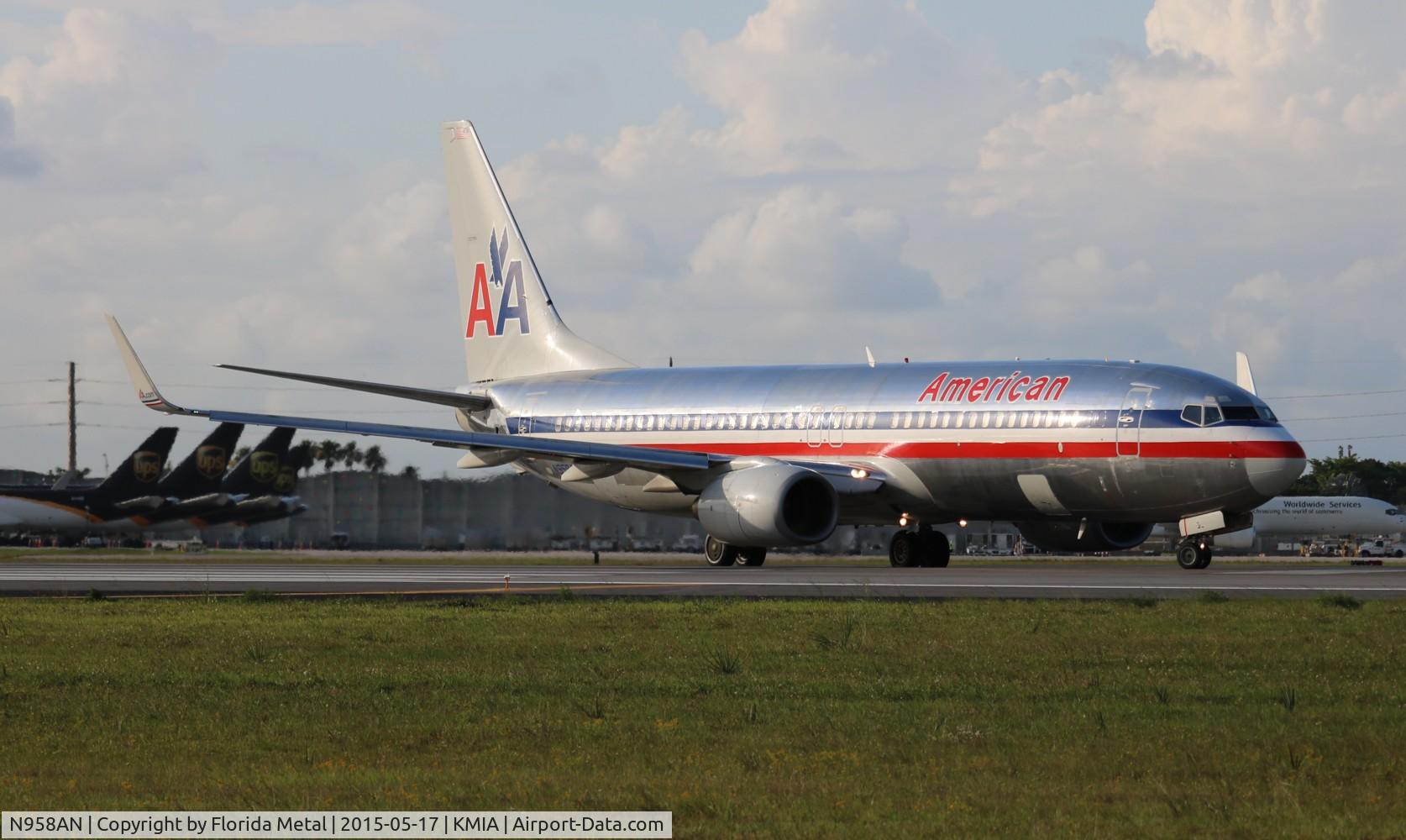 N958AN, 2001 Boeing 737-823 C/N 30091, American