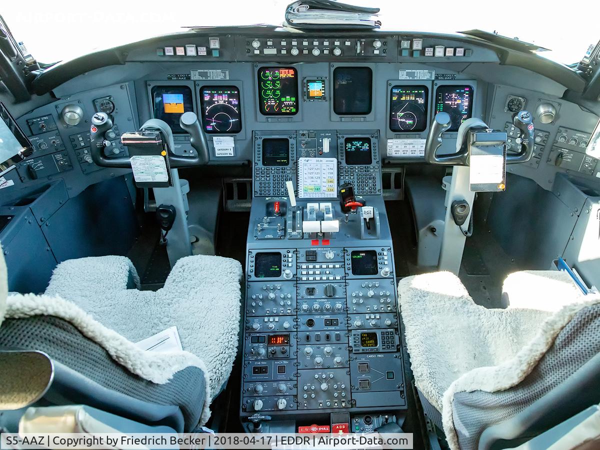 S5-AAZ, 2001 Canadair CRJ-700 (CL-600-2C10) Regional Jet C/N 10014, cockpit of the CRJ7