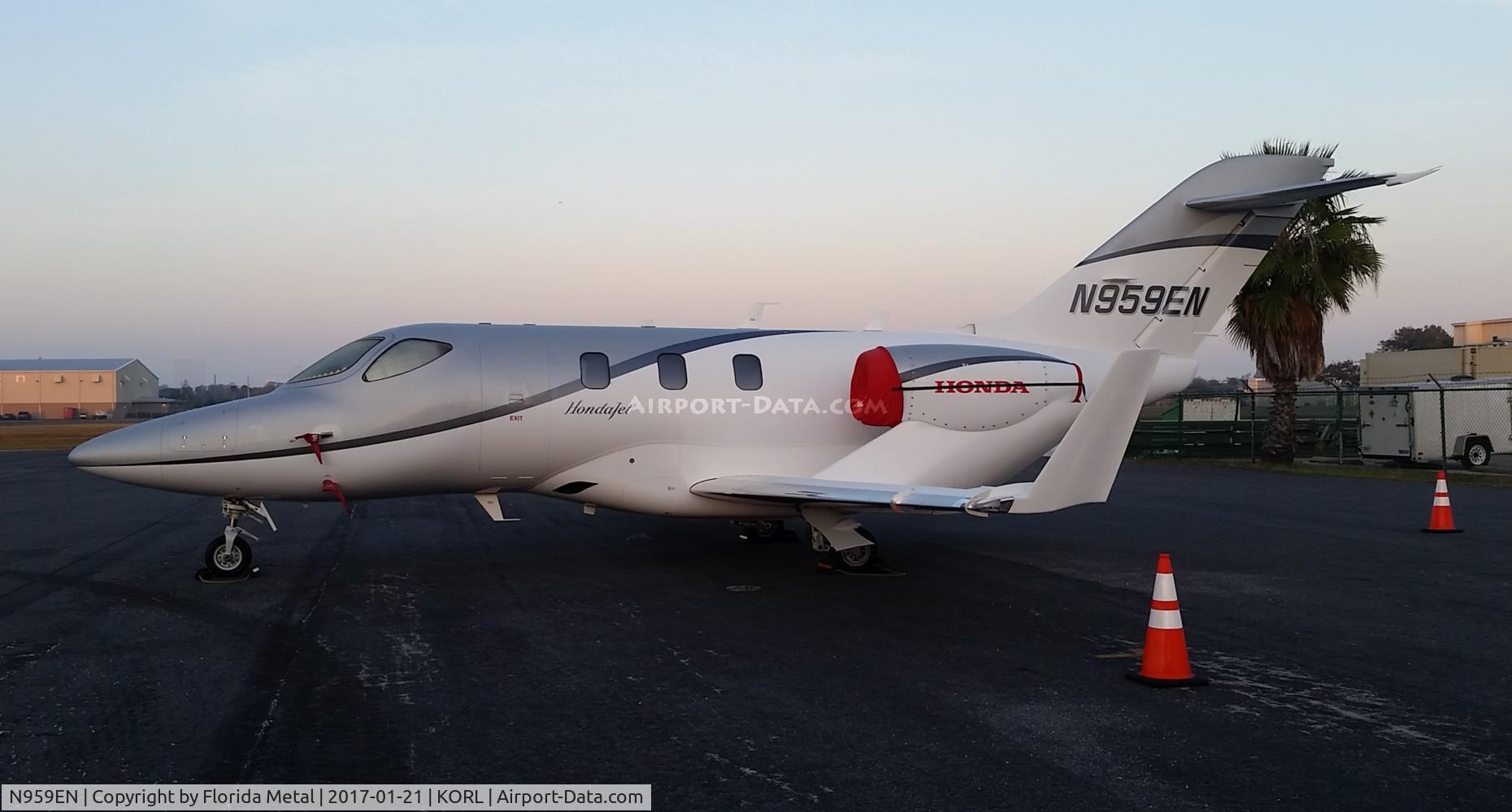 N959EN, 2015 Honda HA-420 HondaJet C/N 42000012, HondaJet