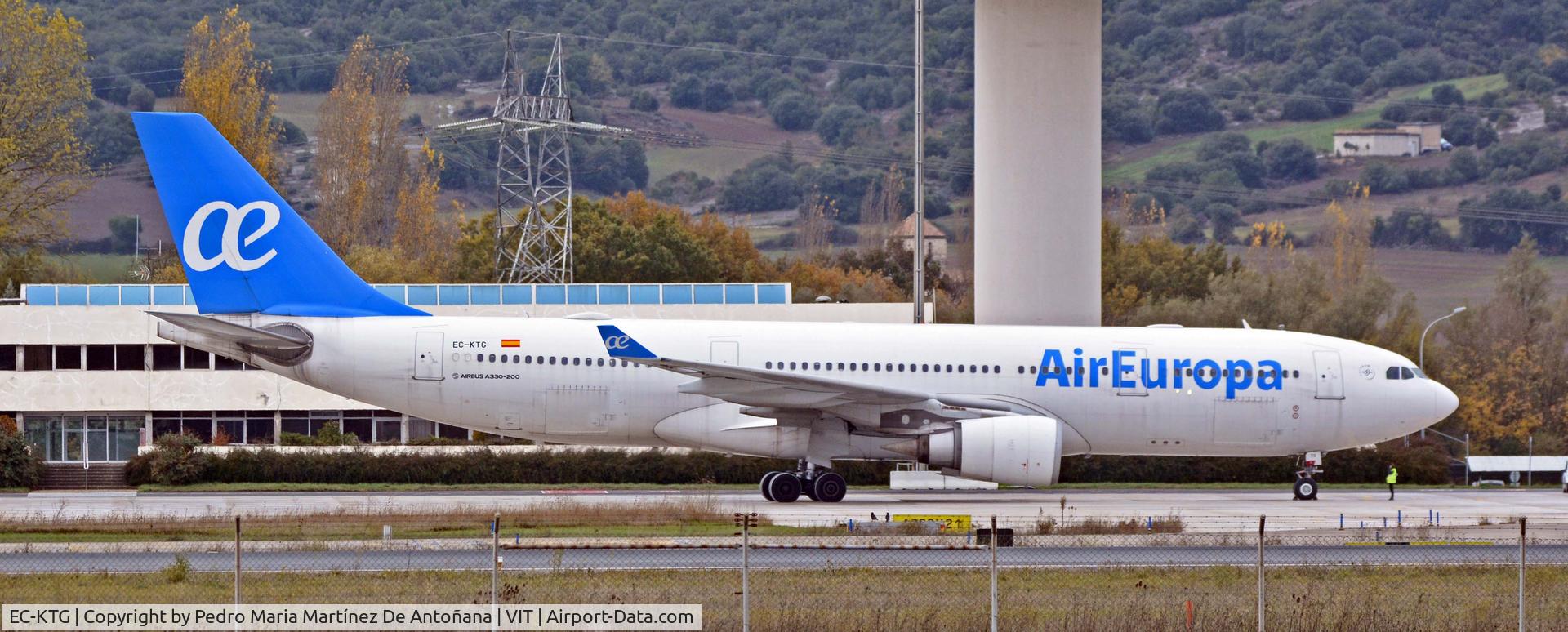 EC-KTG, 2008 Airbus A330-202 C/N 950, Aeropuerto de Foronda - Vitoria-Gasteiz - Euskadi - España