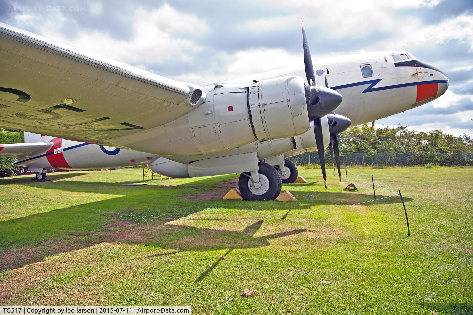 TG517, 1948 Handley Page Hastings T.5 C/N HP67/21, Newark Air Museum 11.7.2015