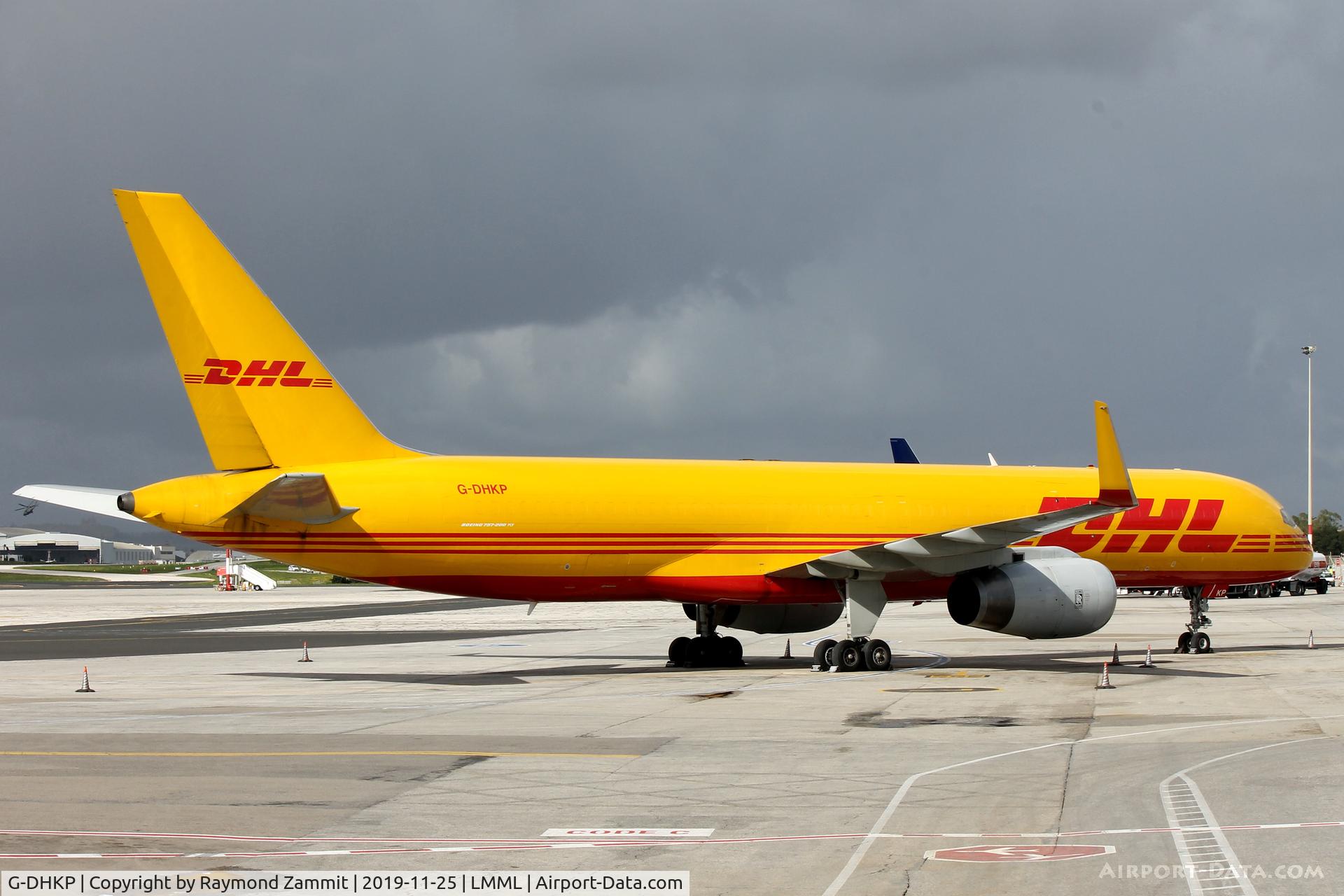G-DHKP, 2002 Boeing 757-223 C/N 32398, B757 G-DHKP DHL Cargo