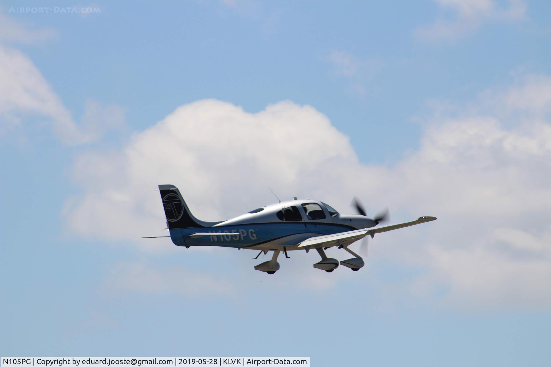 N105PG, Cirrus SR22 C/N 2907, Taken during the Wings of Freedom tour at Livermore, CA.
