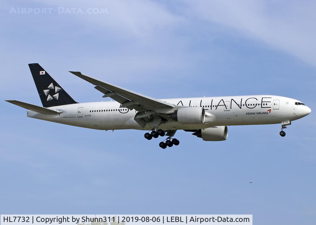 HL7732, 2004 Boeing 777-28E/ER C/N 29174, Landing rwy 25R in Star Alliance c/s