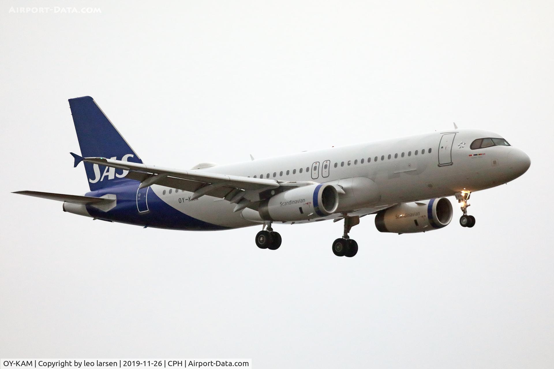 OY-KAM, 2006 Airbus A320-232 C/N 2911, Copenhagen 26.11.2019 now in new c/s.