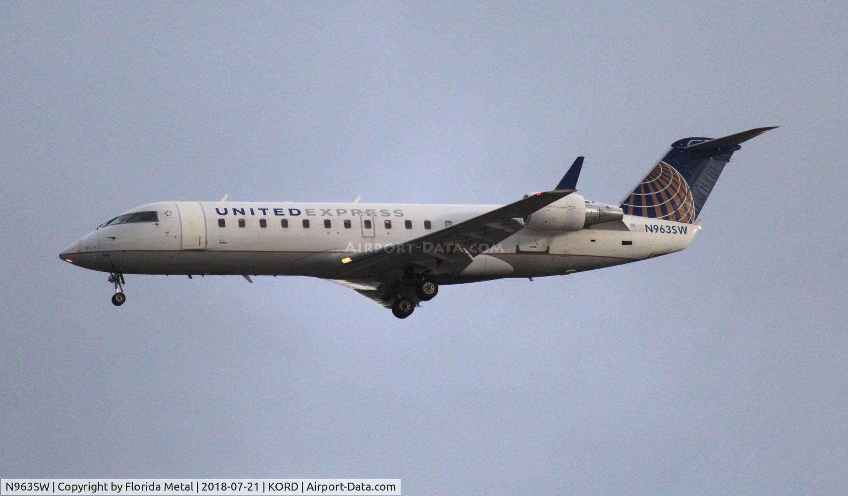 N963SW, 2003 Bombardier CRJ-200LR (CL-600-2B19) C/N 7865, United Express