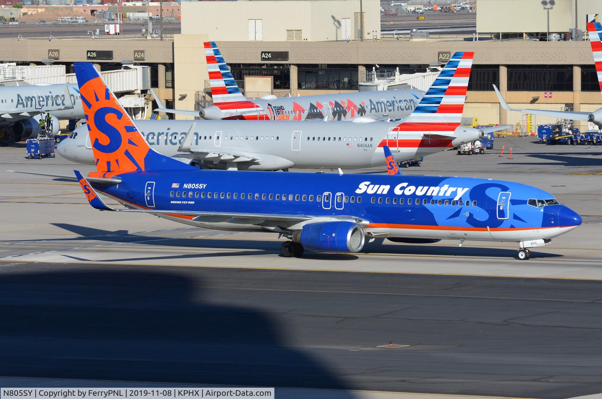 N805SY, 2001 Boeing 737-8Q8 C/N 30032, Sun Country B738 in sunny PHX