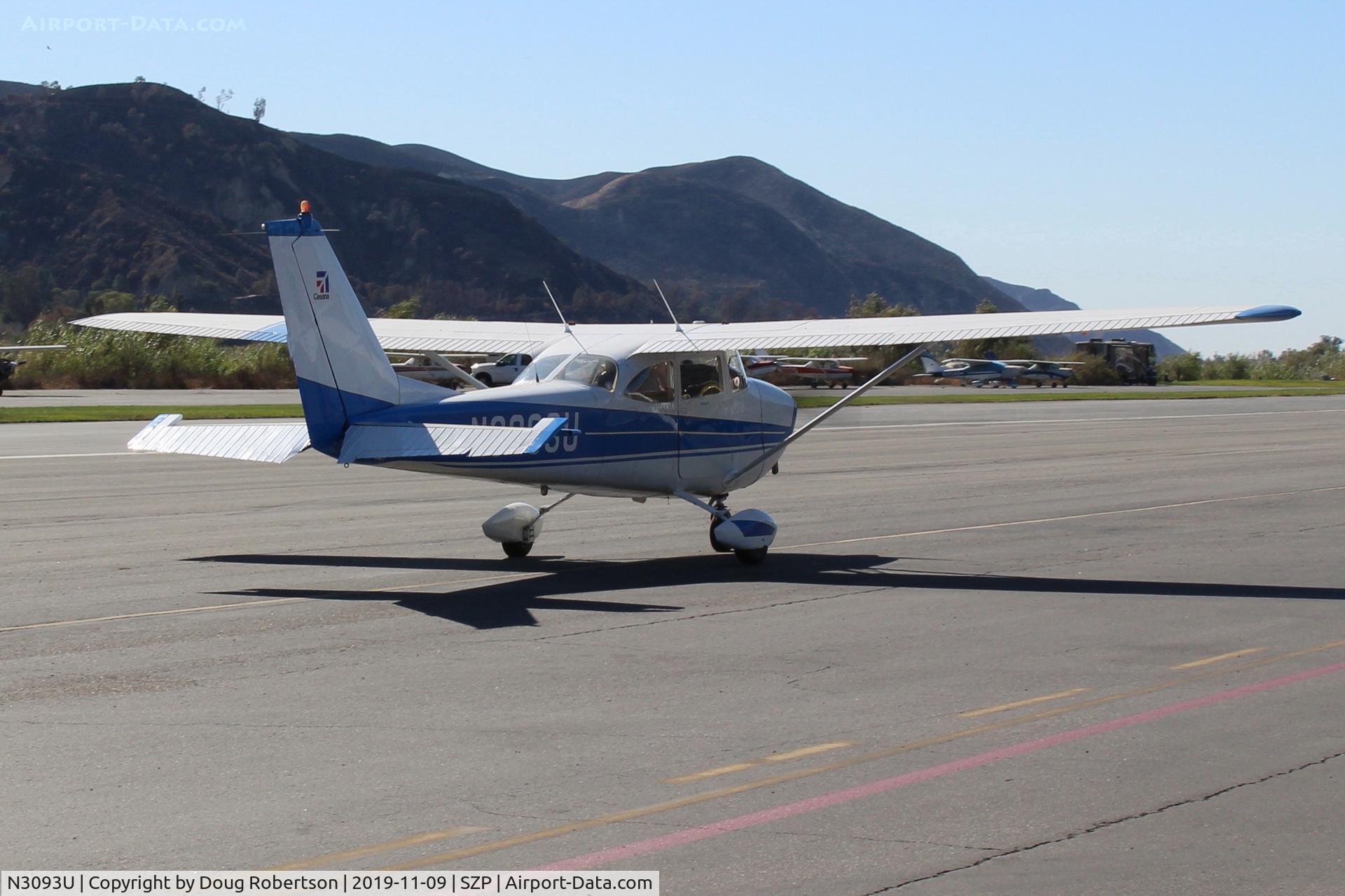 N3093U, 1963 Cessna 172E C/N 17250693, 1963 Cessna 172E SKYHAWK, Continental O-300 145 Hp, taxi to Rwy 04. Incidentally-first year of 172 wraparound rear window well-seen here.