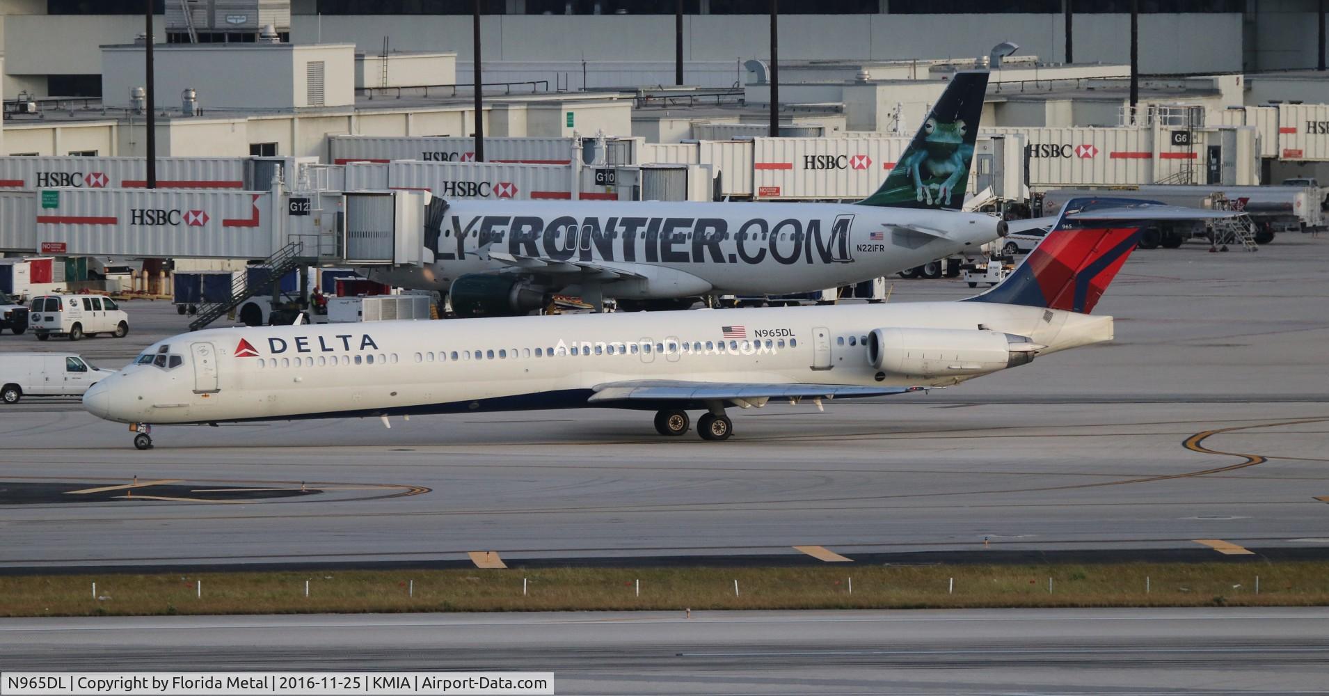 N965DL, 1990 McDonnell Douglas MD-88 C/N 49984, Delta