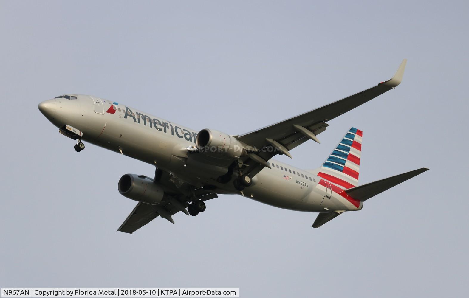 N967AN, 2001 Boeing 737-823 C/N 29545, American