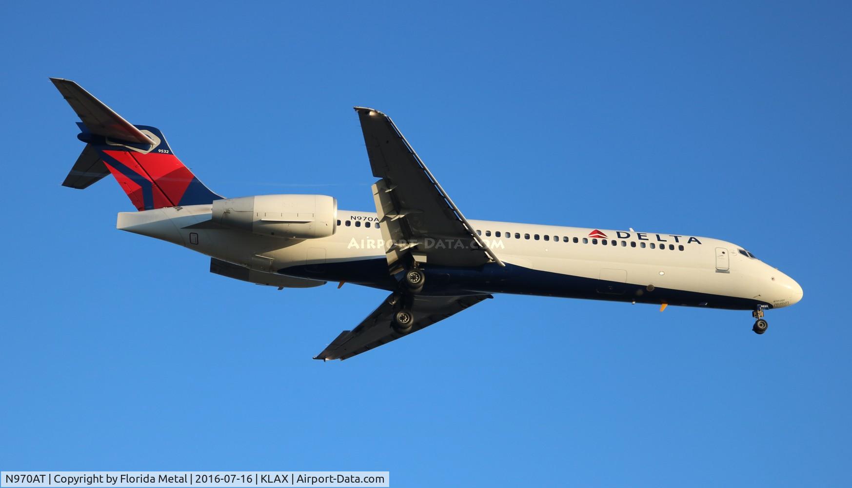 N970AT, 2001 Boeing 717-200 C/N 55031, Delta