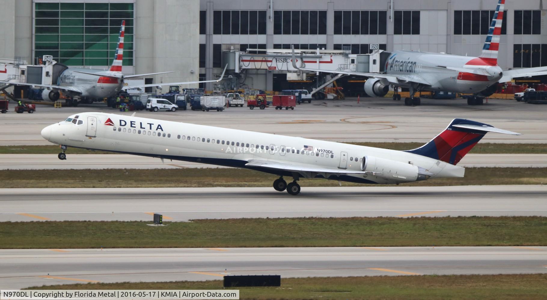 N970DL, 1990 McDonnell Douglas MD-88 C/N 53173, Delta