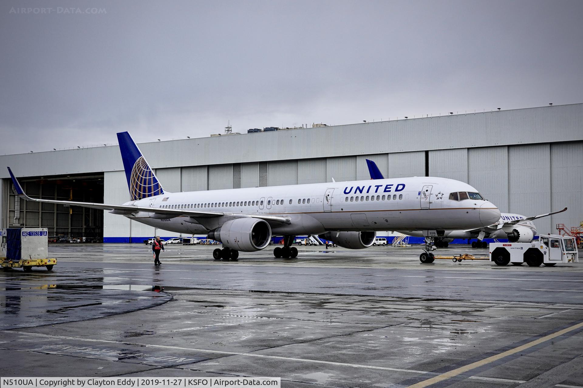 N510UA, 1990 Boeing 757-222 C/N 24780, SFO 2019.