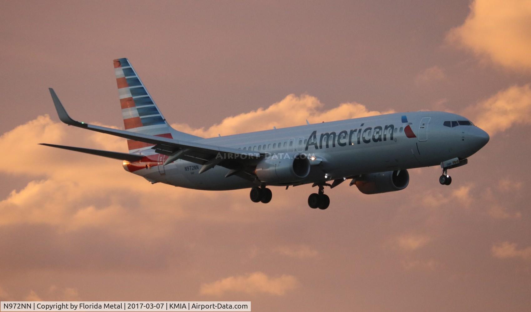 N972NN, 2015 Boeing 737-823 C/N 33334, American