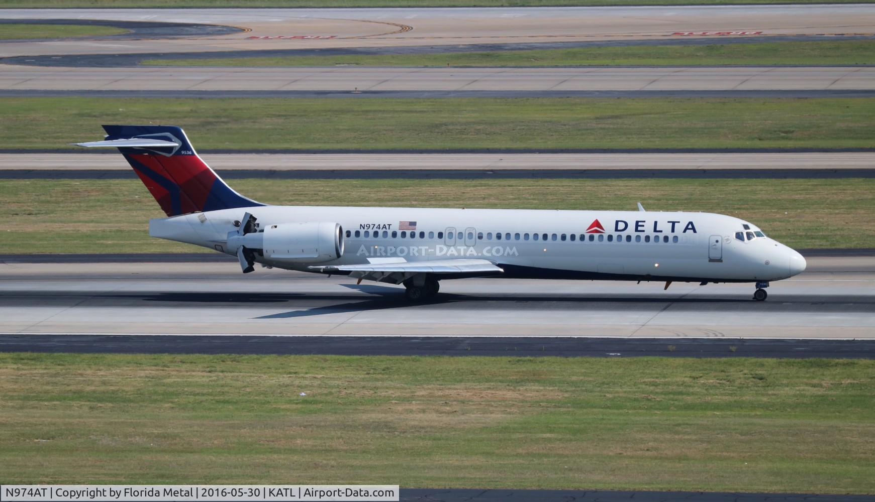 N974AT, 2002 Boeing 717-200 C/N 55034, Delta